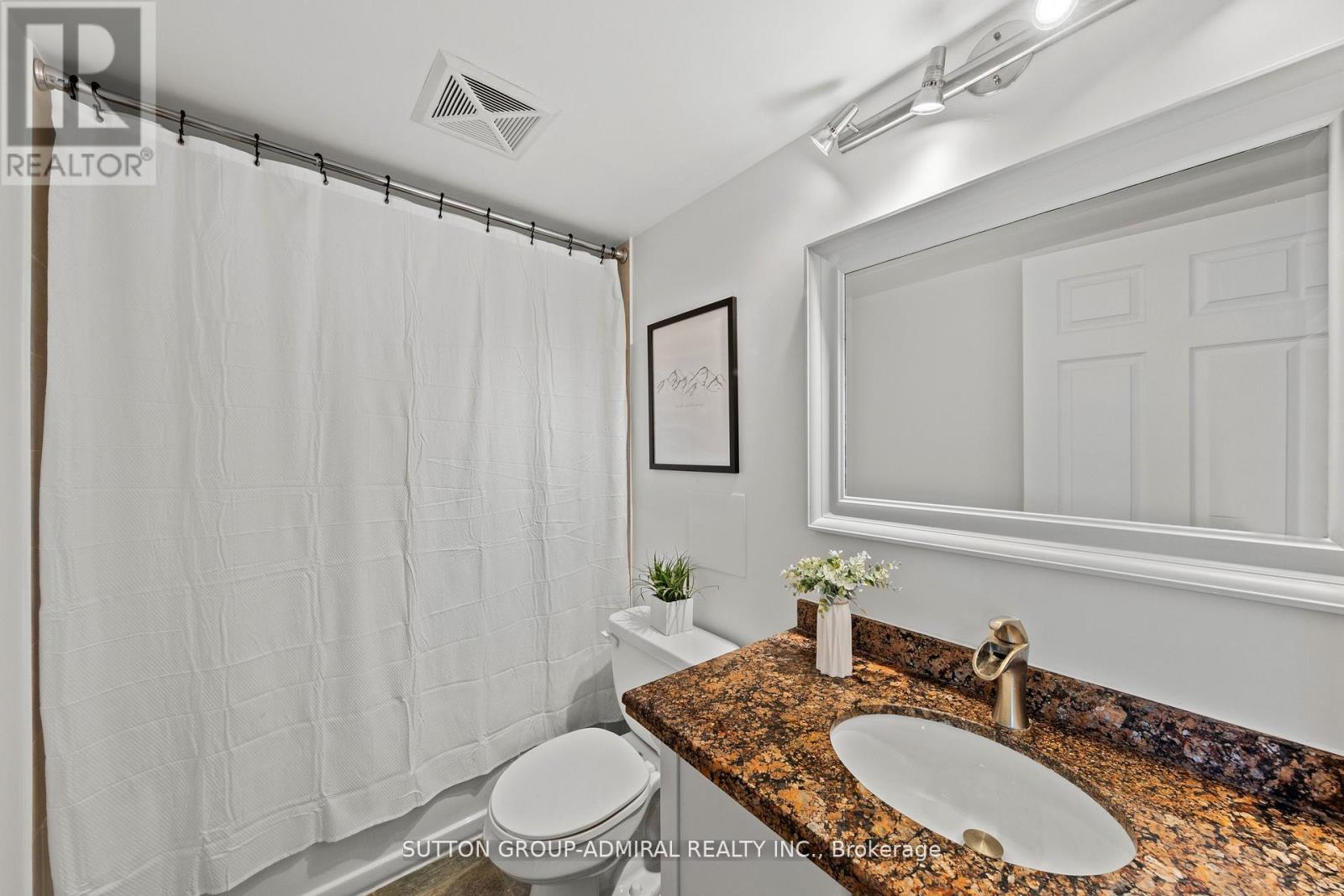 210 - 51 Lower Simcoe Street, Toronto, Ontario  M5J 3A2 - Photo 15 - C12426734