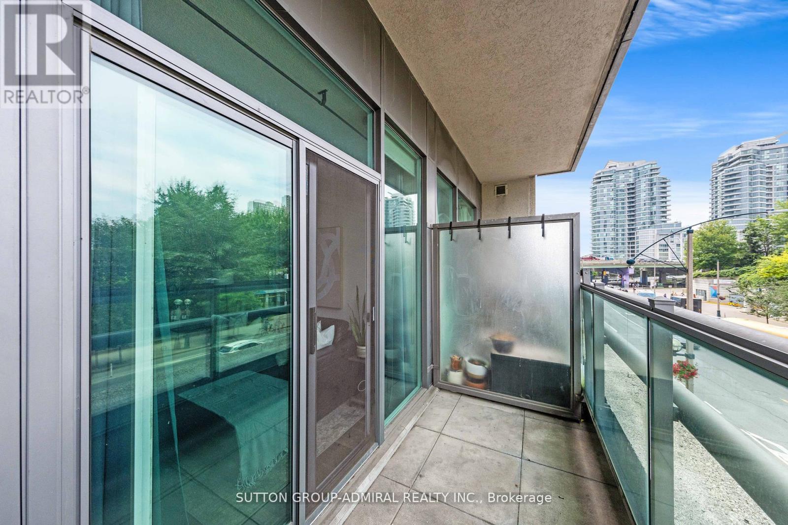 210 - 51 Lower Simcoe Street, Toronto, Ontario  M5J 3A2 - Photo 18 - C12426734