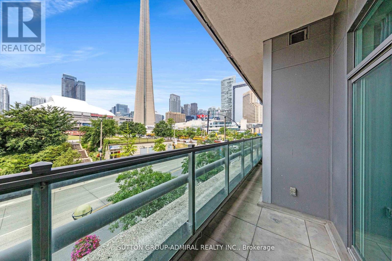 210 - 51 Lower Simcoe Street, Toronto, Ontario  M5J 3A2 - Photo 19 - C12426734
