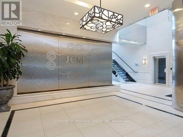 2104 - 28 Linden Street, Toronto, Ontario  M4Y 1V6 - Photo 5 - C12426814
