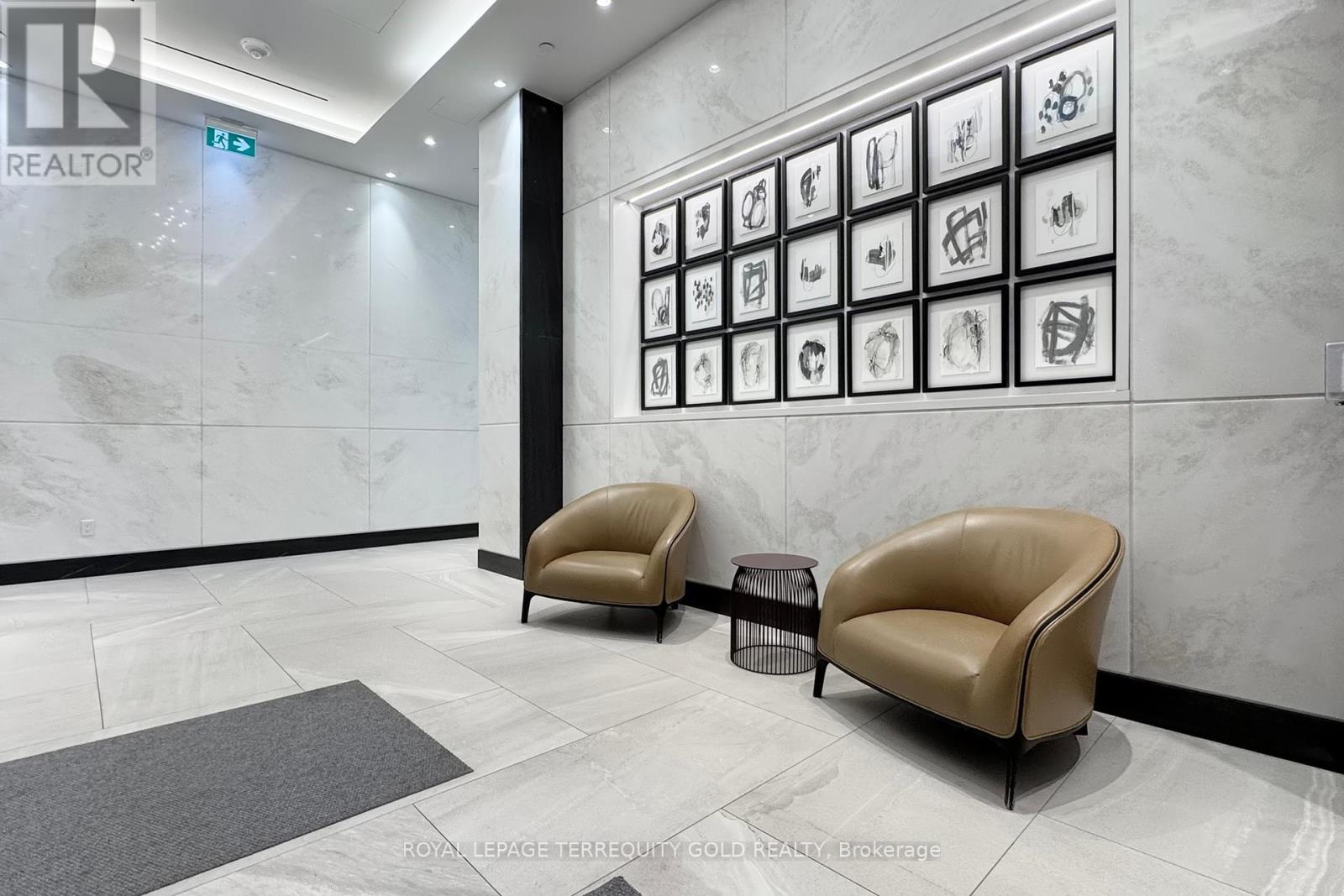 712 - 1 Edgewater Drive, Toronto, Ontario  M5A 0L1 - Photo 12 - C12426836