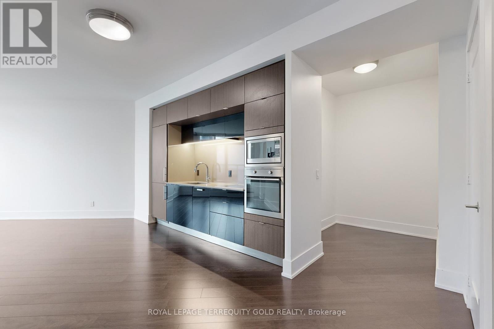 712 - 1 Edgewater Drive, Toronto, Ontario  M5A 0L1 - Photo 20 - C12426836