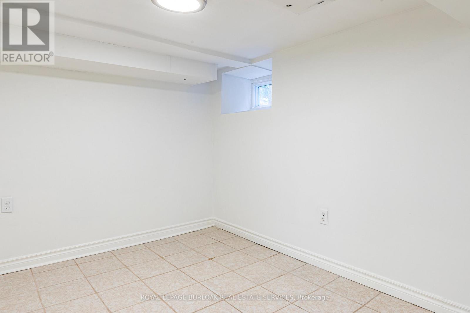 22 Myrtle Avenue, Hamilton, Ontario  L8M 2E9 - Photo 17 - X12284473