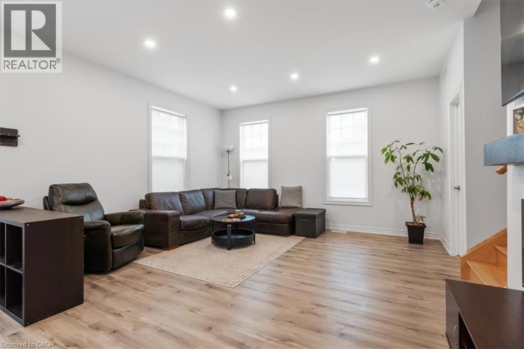 7 Aspen Common, St. Catharines, Ontario  L2S 2B3 - Photo 5 - 40773625