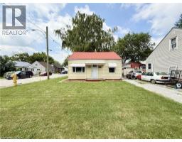 20 MCNAUGHTON Avenue, Wallaceburg, Ontario
