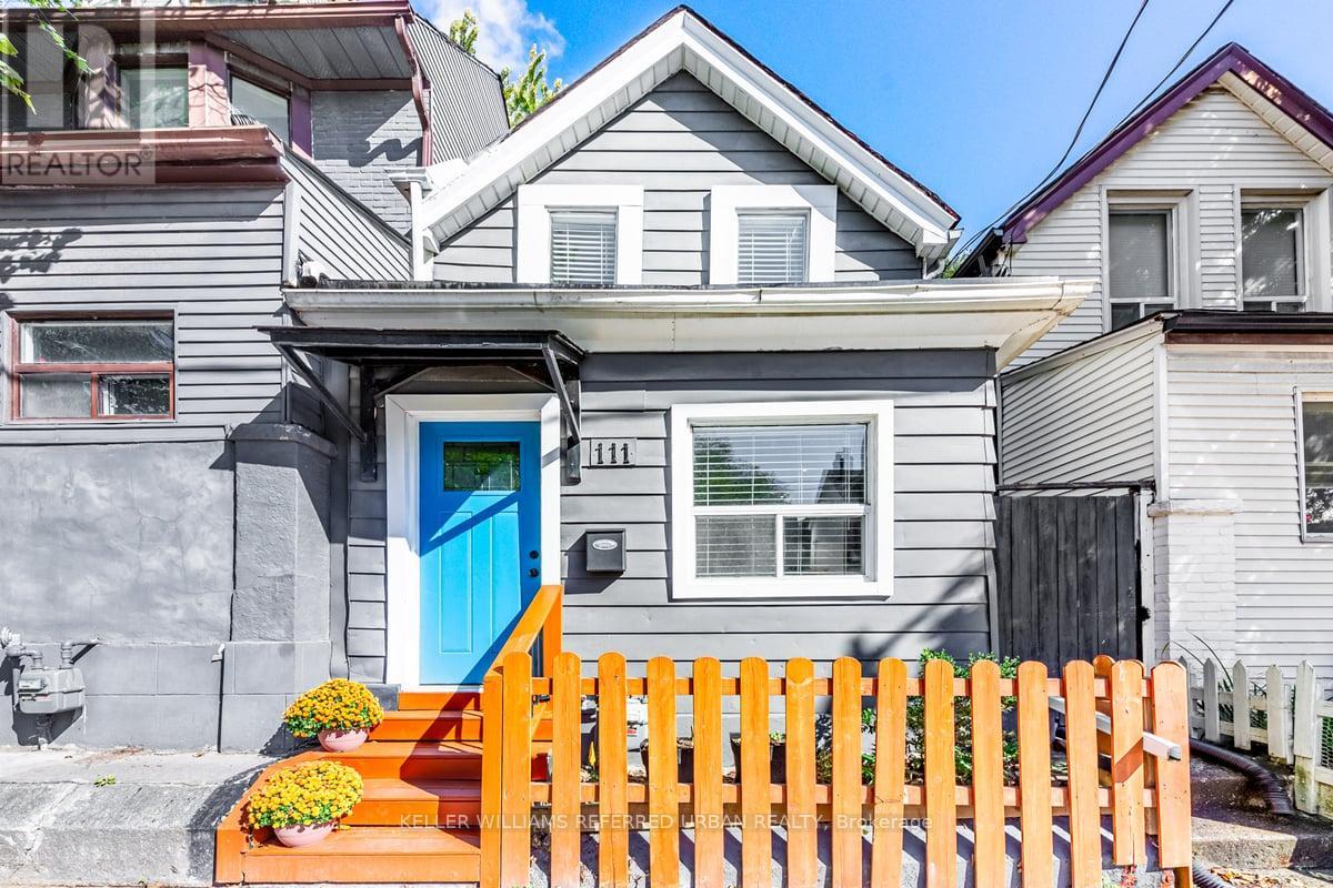111 JONES AVENUE, Toronto, Ontario