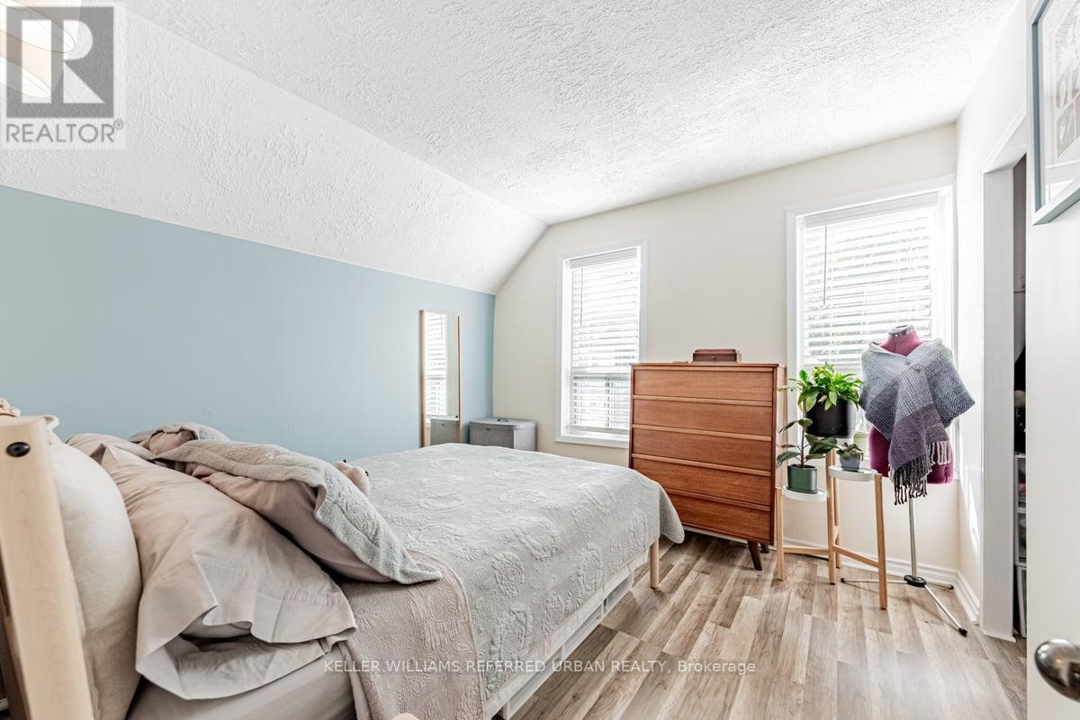 111 Jones Avenue, Toronto, Ontario  M4M 2Z7 - Photo 21 - E12426766