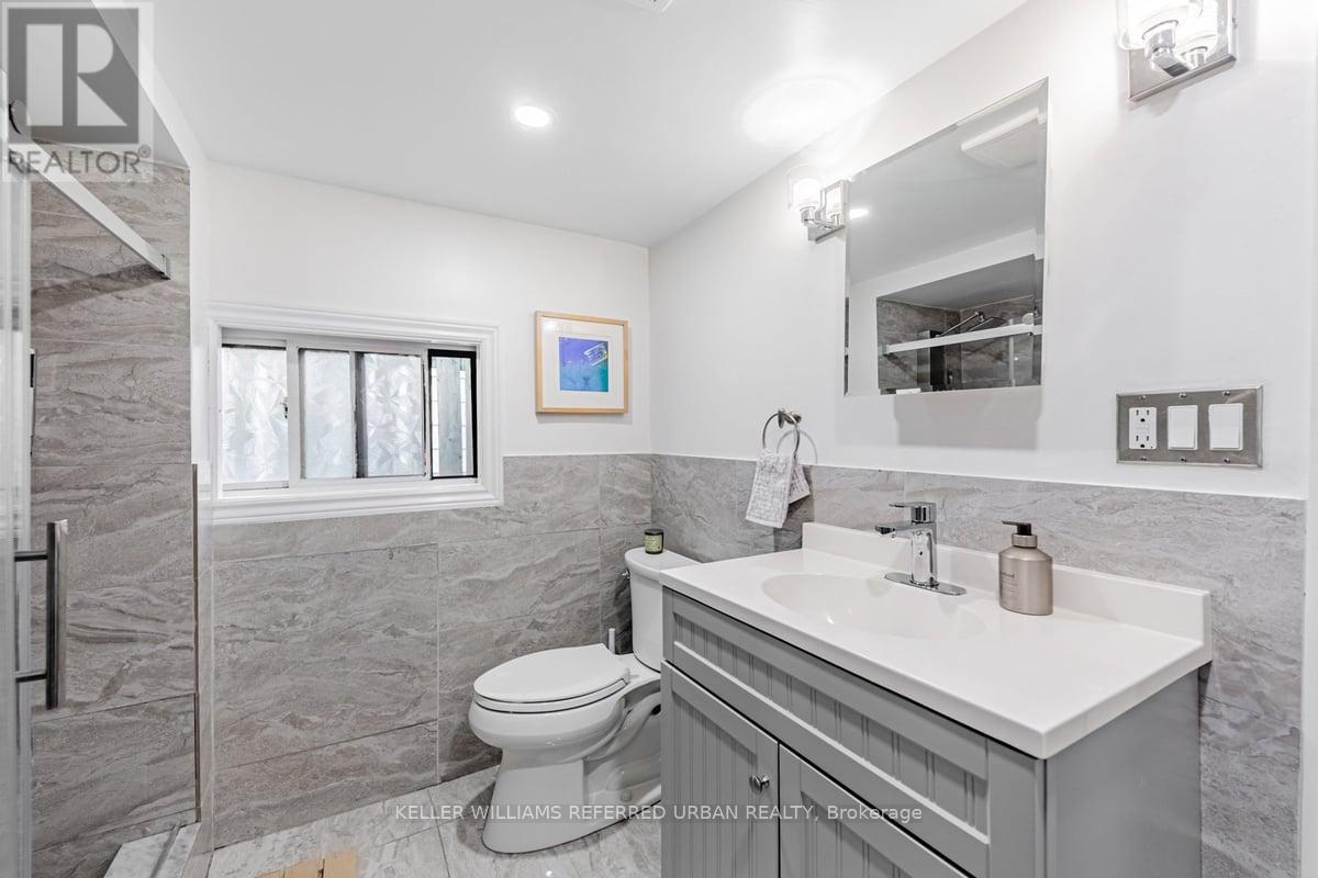 111 Jones Avenue, Toronto, Ontario  M4M 2Z7 - Photo 30 - E12426766