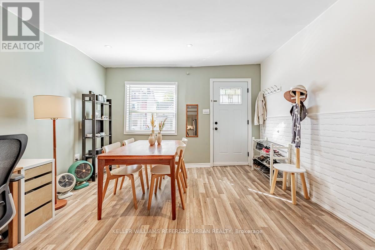 111 Jones Avenue, Toronto, Ontario  M4M 2Z7 - Photo 9 - E12426766