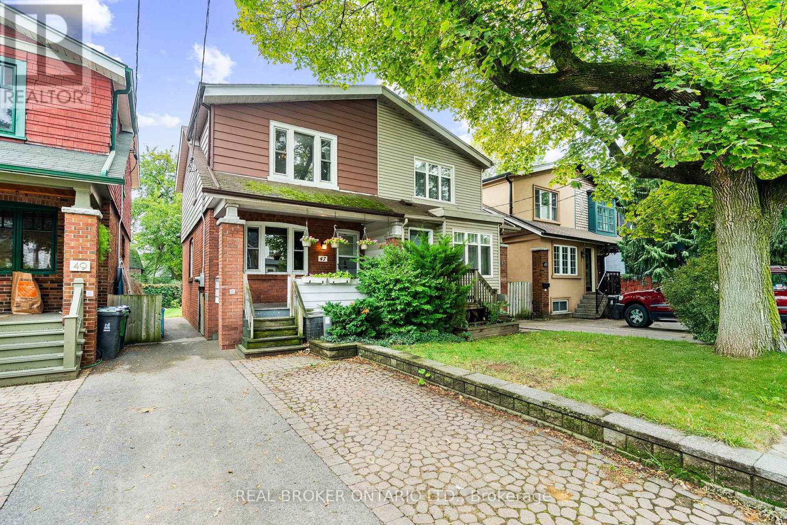 47 MORTIMER AVENUE, Toronto, Ontario