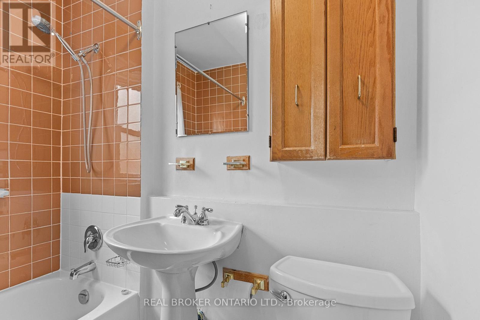 47 Mortimer Avenue, Toronto, Ontario  M4K 1Z9 - Photo 23 - E12426773