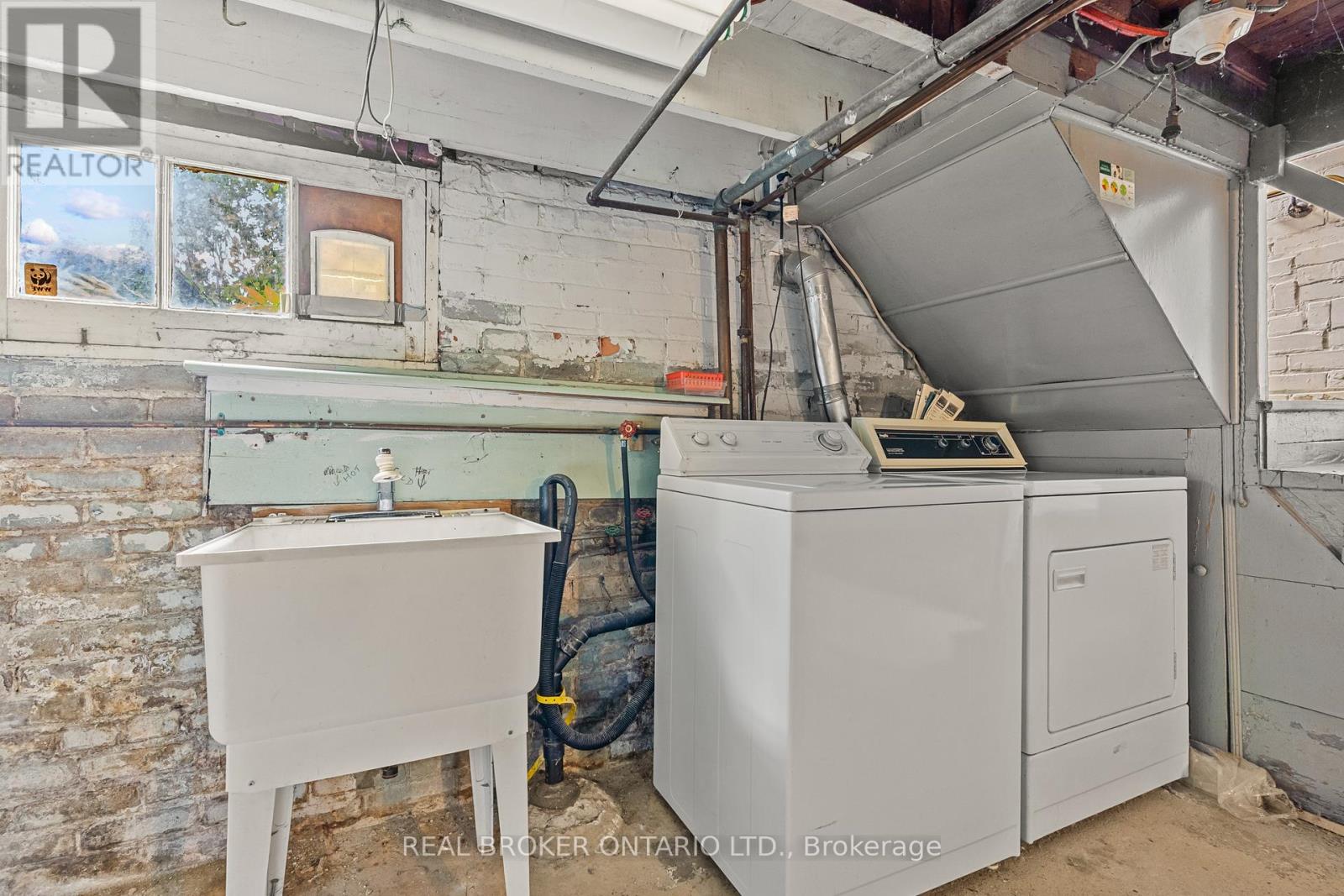 47 Mortimer Avenue, Toronto, Ontario  M4K 1Z9 - Photo 30 - E12426773