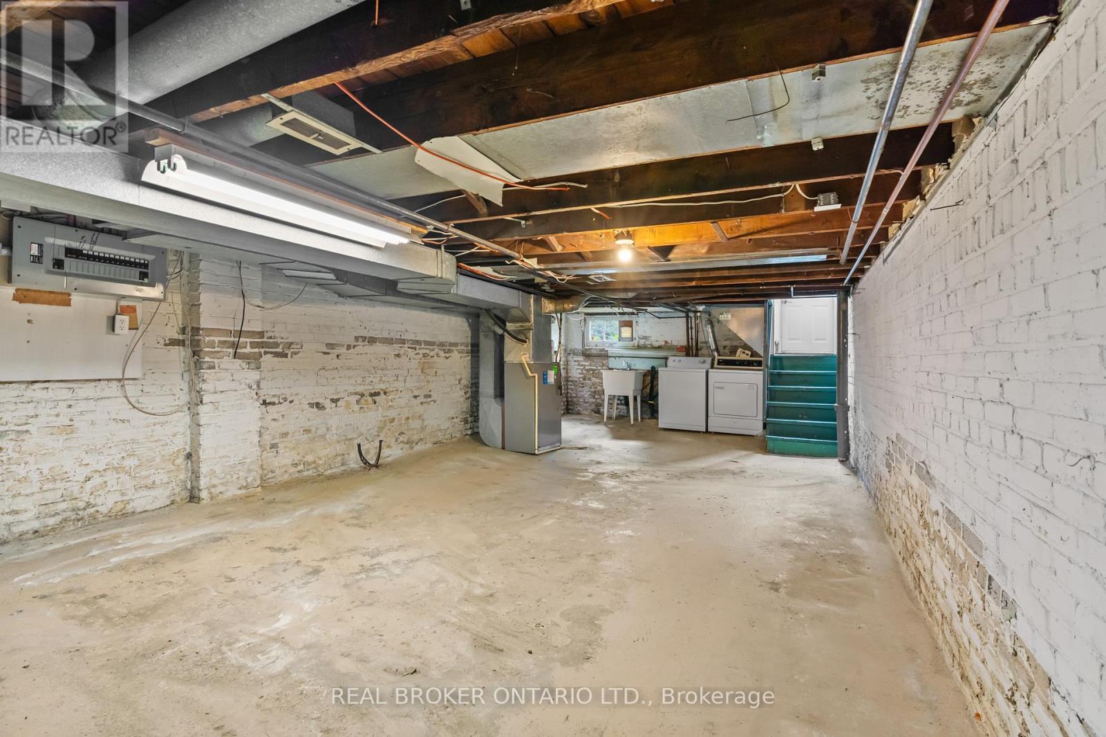 47 Mortimer Avenue, Toronto, Ontario  M4K 1Z9 - Photo 31 - E12426773