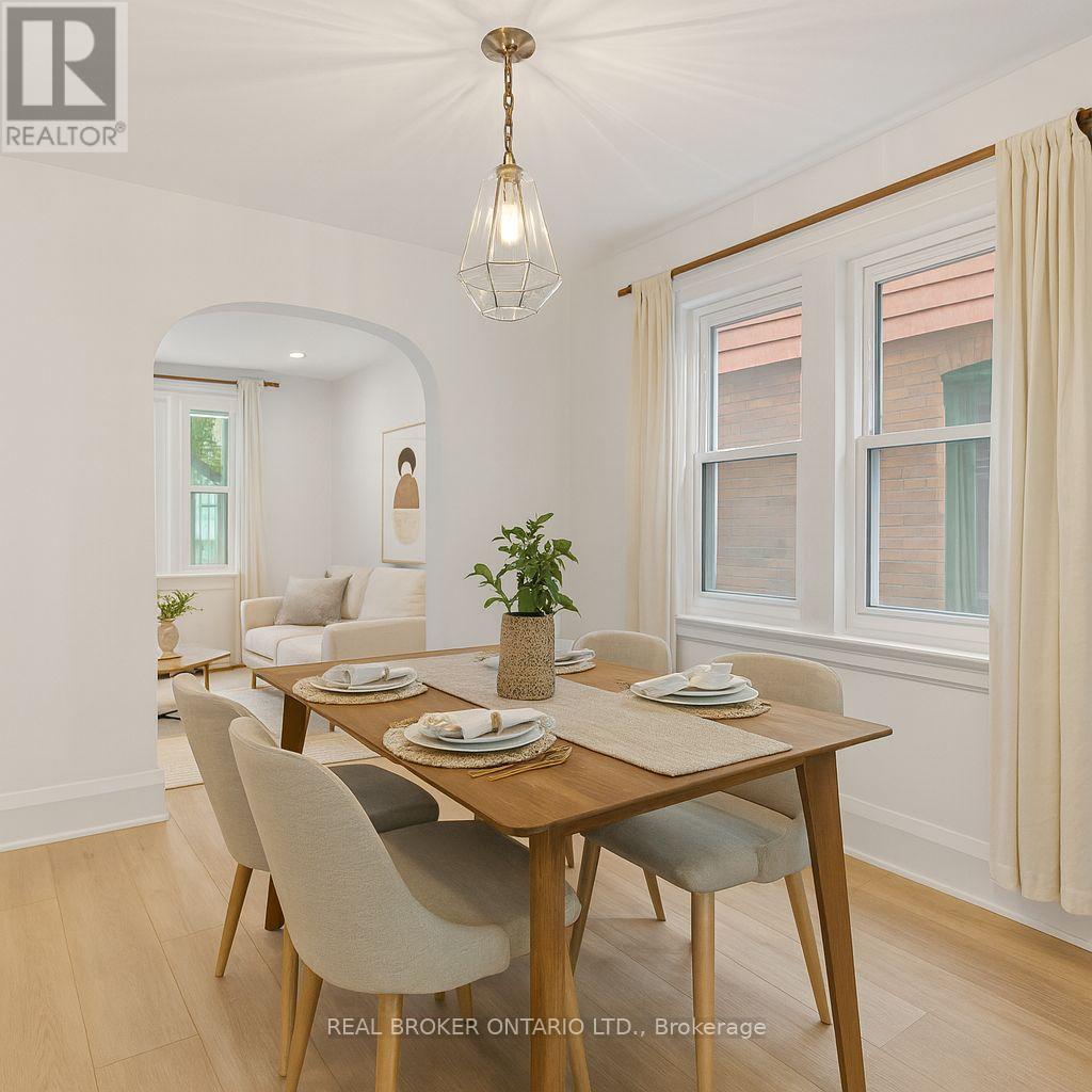 47 Mortimer Avenue, Toronto, Ontario  M4K 1Z9 - Photo 7 - E12426773