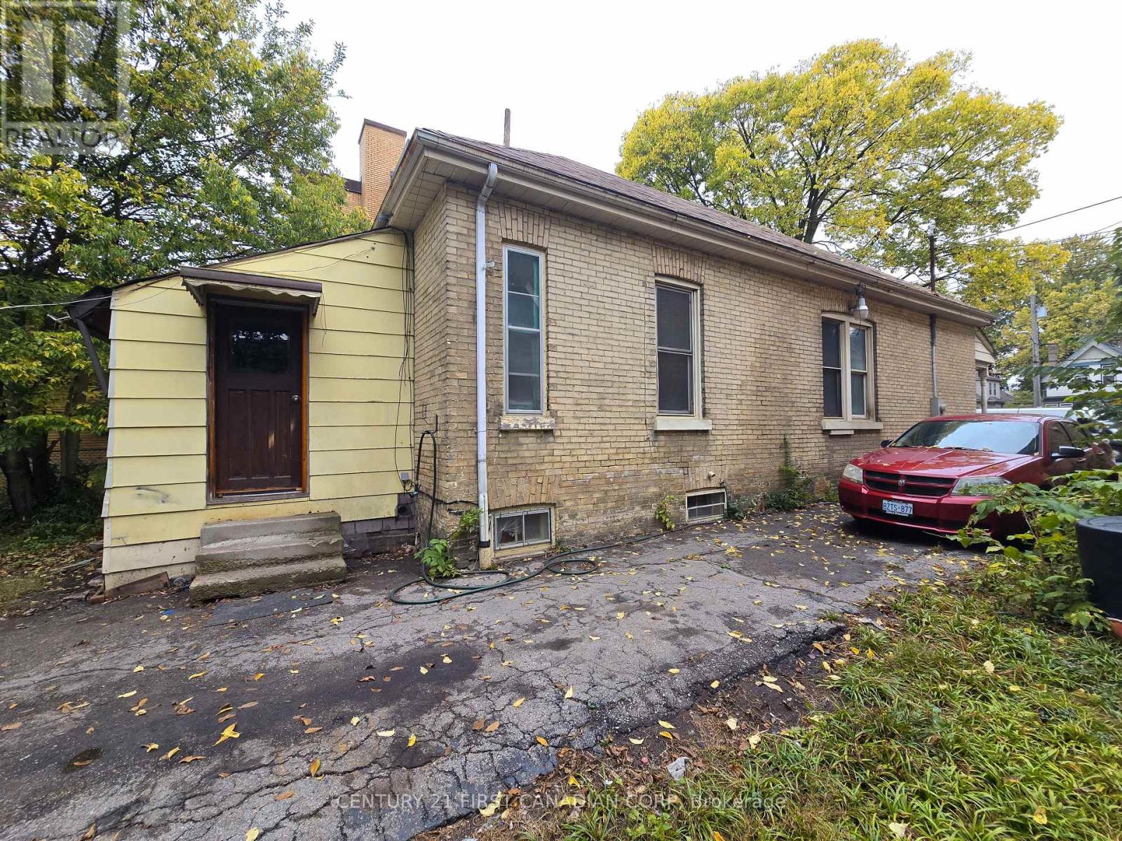 415 Oxford Street E, London East, Ontario  N5Y 3H5 - Photo 12 - X12426894