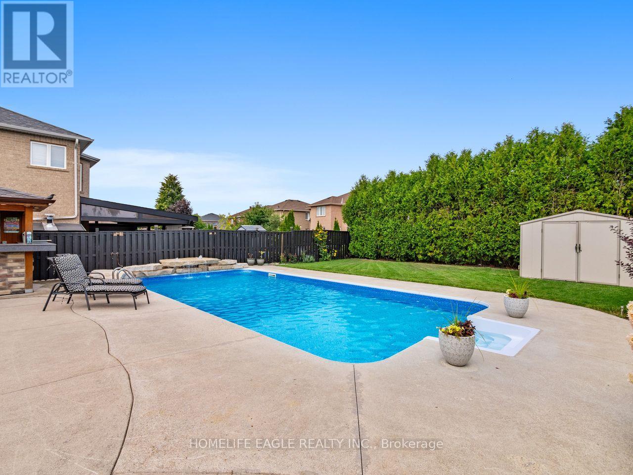 15 Eve Court, Bradford West Gwillimbury, Ontario  L3Z 3H6 - Photo 26 - N12426812