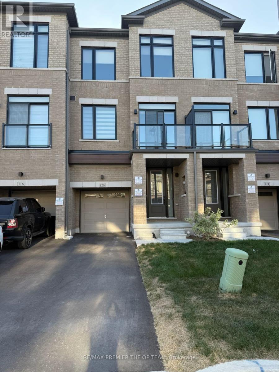 120 Tennant Circle, Vaughan, Ontario  L4L 5L5 - Photo 1 - N12426817