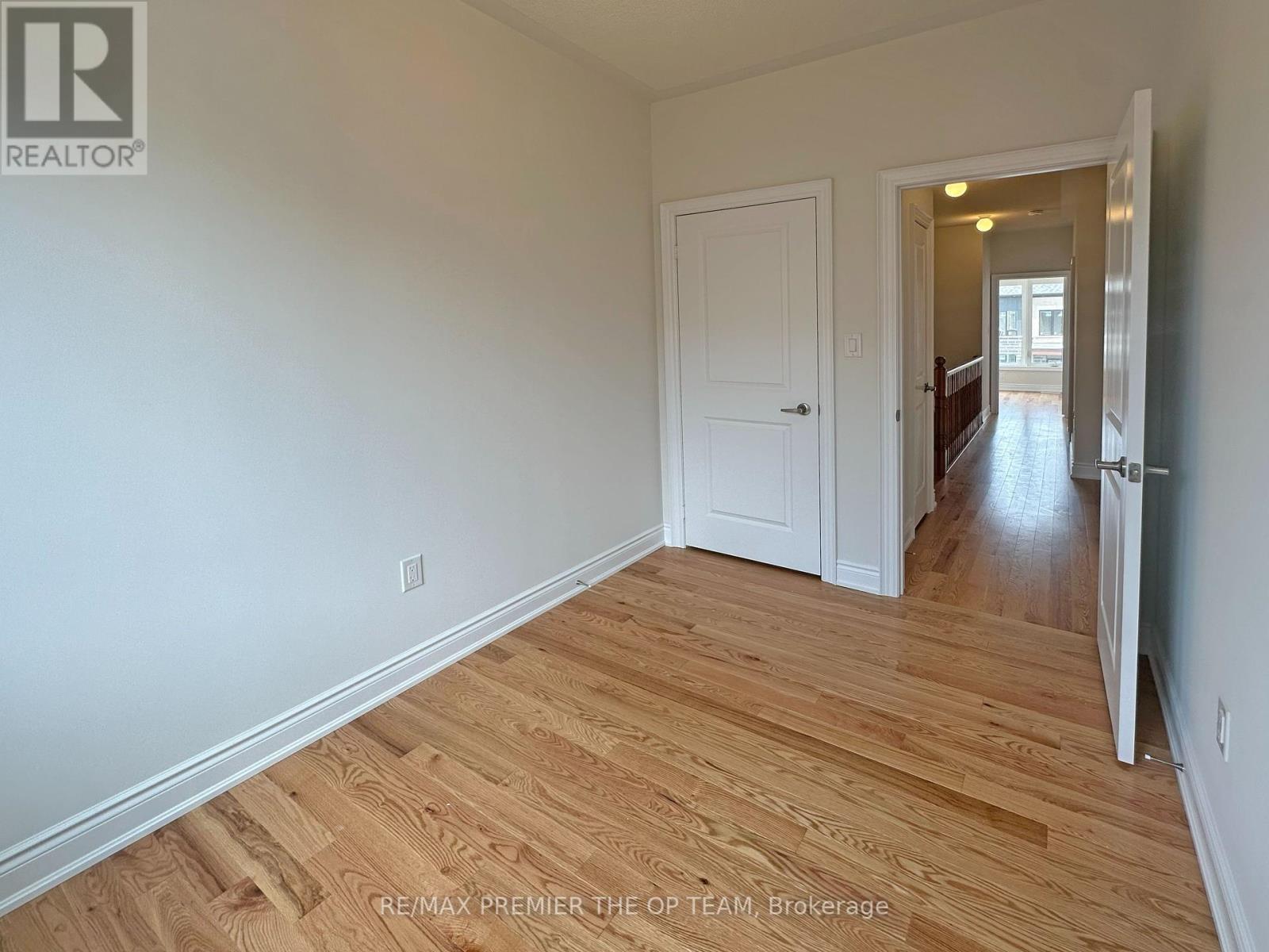 120 Tennant Circle, Vaughan, Ontario  L4L 5L5 - Photo 22 - N12426817