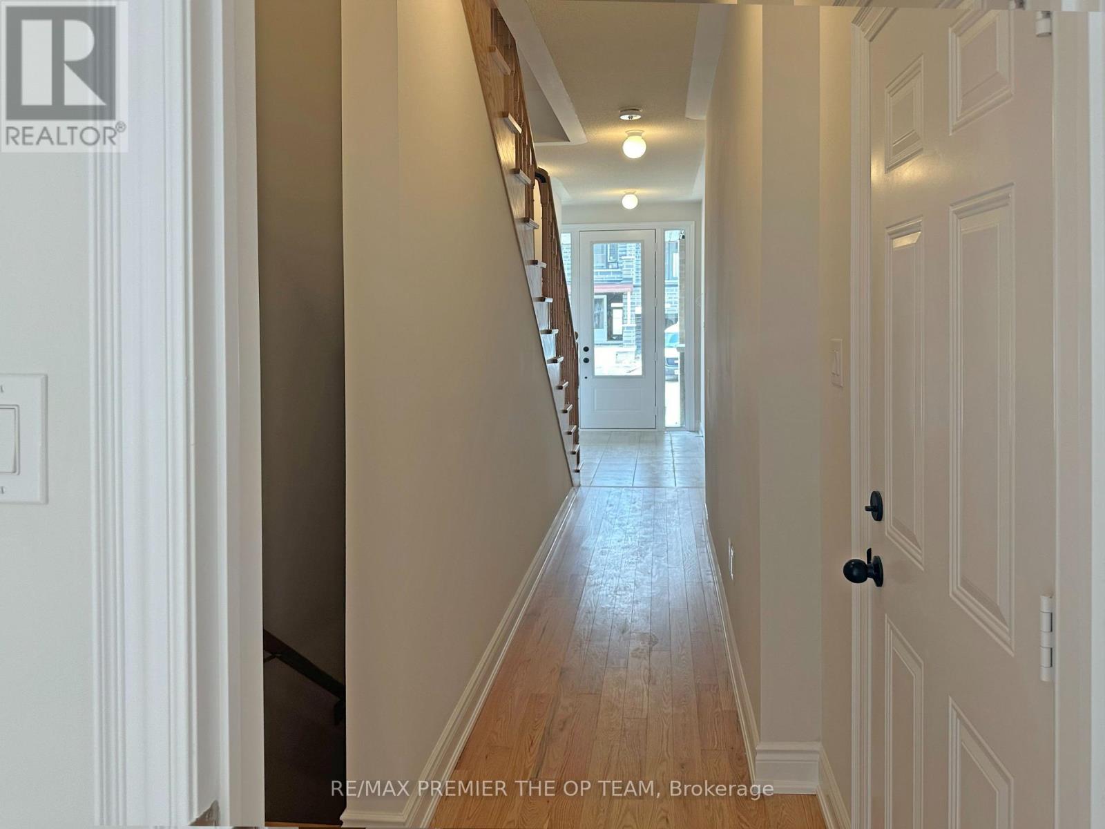 120 Tennant Circle, Vaughan, Ontario  L4L 5L5 - Photo 31 - N12426817