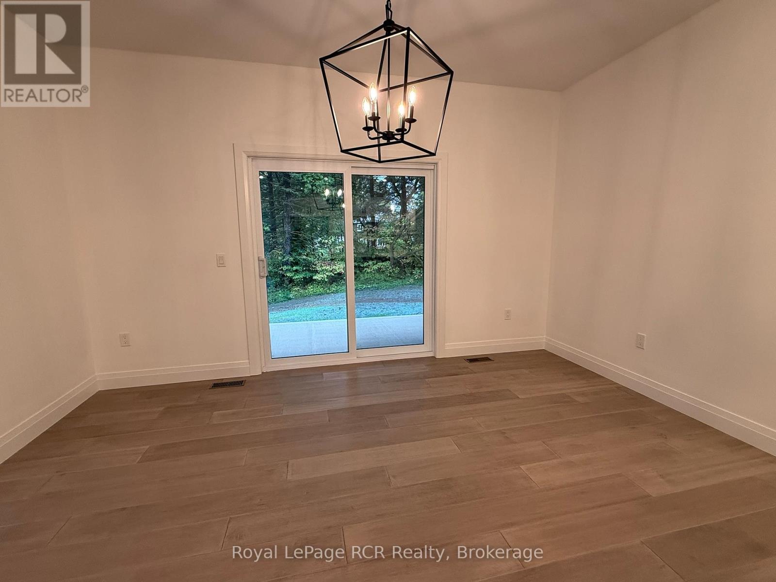 170 Elgin St, Grey Highlands, Ontario  N0C 1K0 - Photo 10 - X12426900