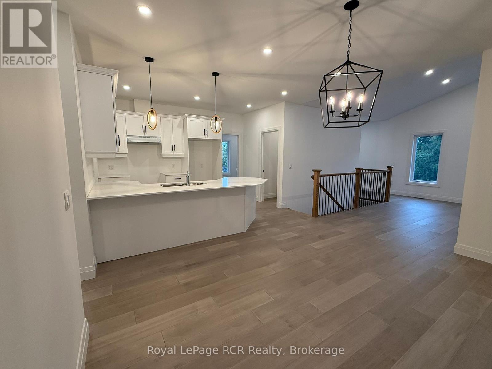 170 Elgin St, Grey Highlands, Ontario  N0C 1K0 - Photo 12 - X12426900