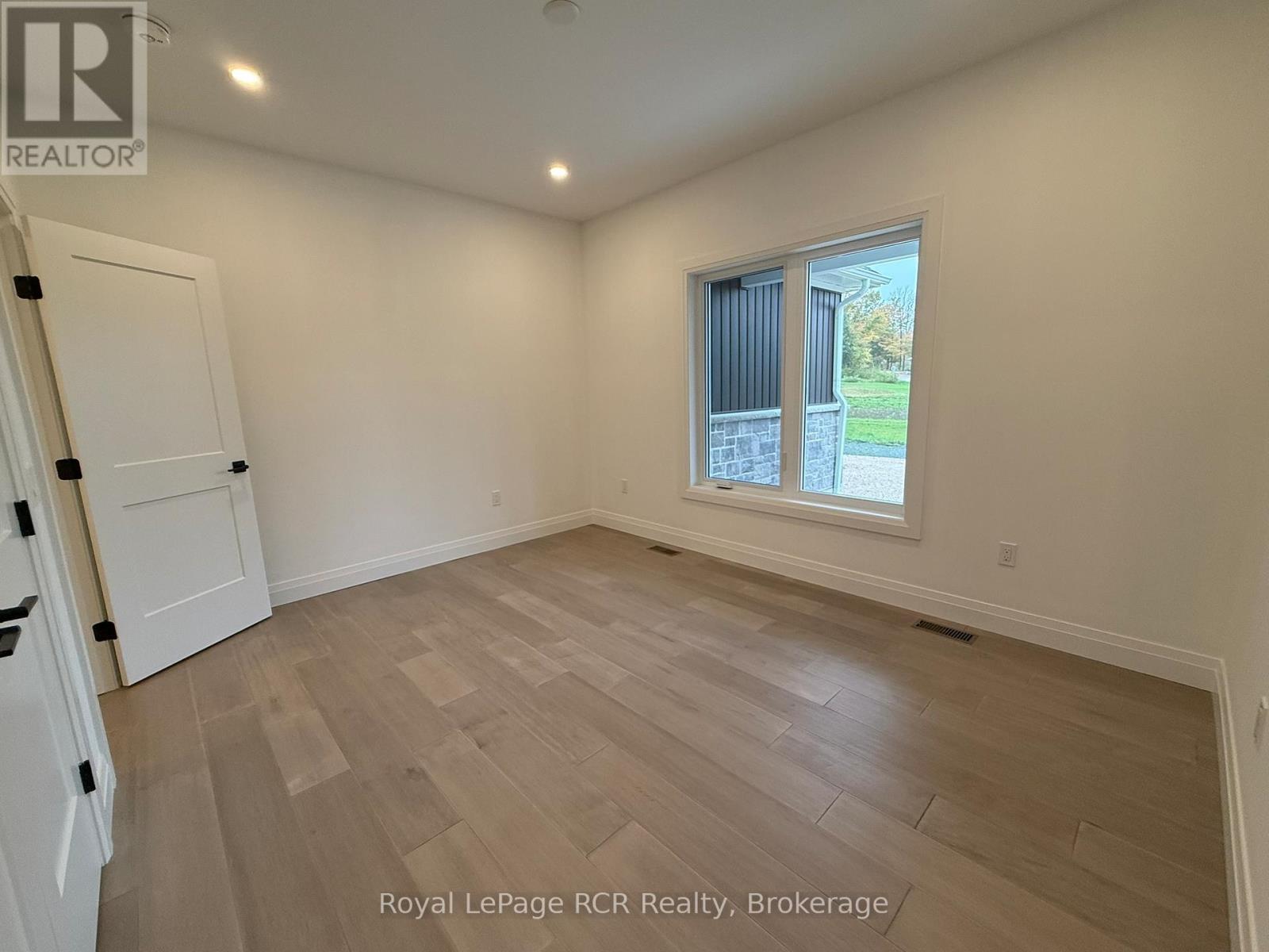 170 Elgin St, Grey Highlands, Ontario  N0C 1K0 - Photo 19 - X12426900