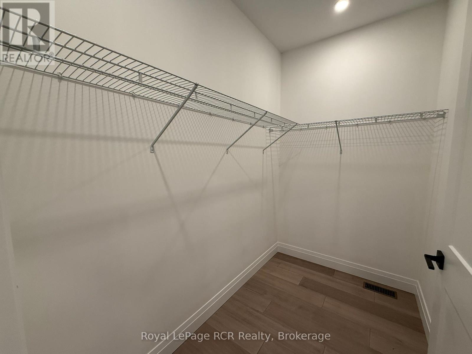 170 Elgin St, Grey Highlands, Ontario  N0C 1K0 - Photo 23 - X12426900