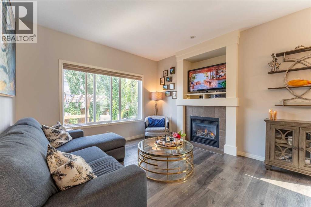 45 Mahogany Pointe Se, Calgary, Alberta  T3M 0T2 - Photo 10 - A2255037