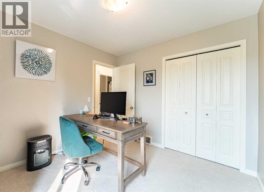 45 Mahogany Pointe Se, Calgary, Alberta  T3M 0T2 - Photo 20 - A2255037