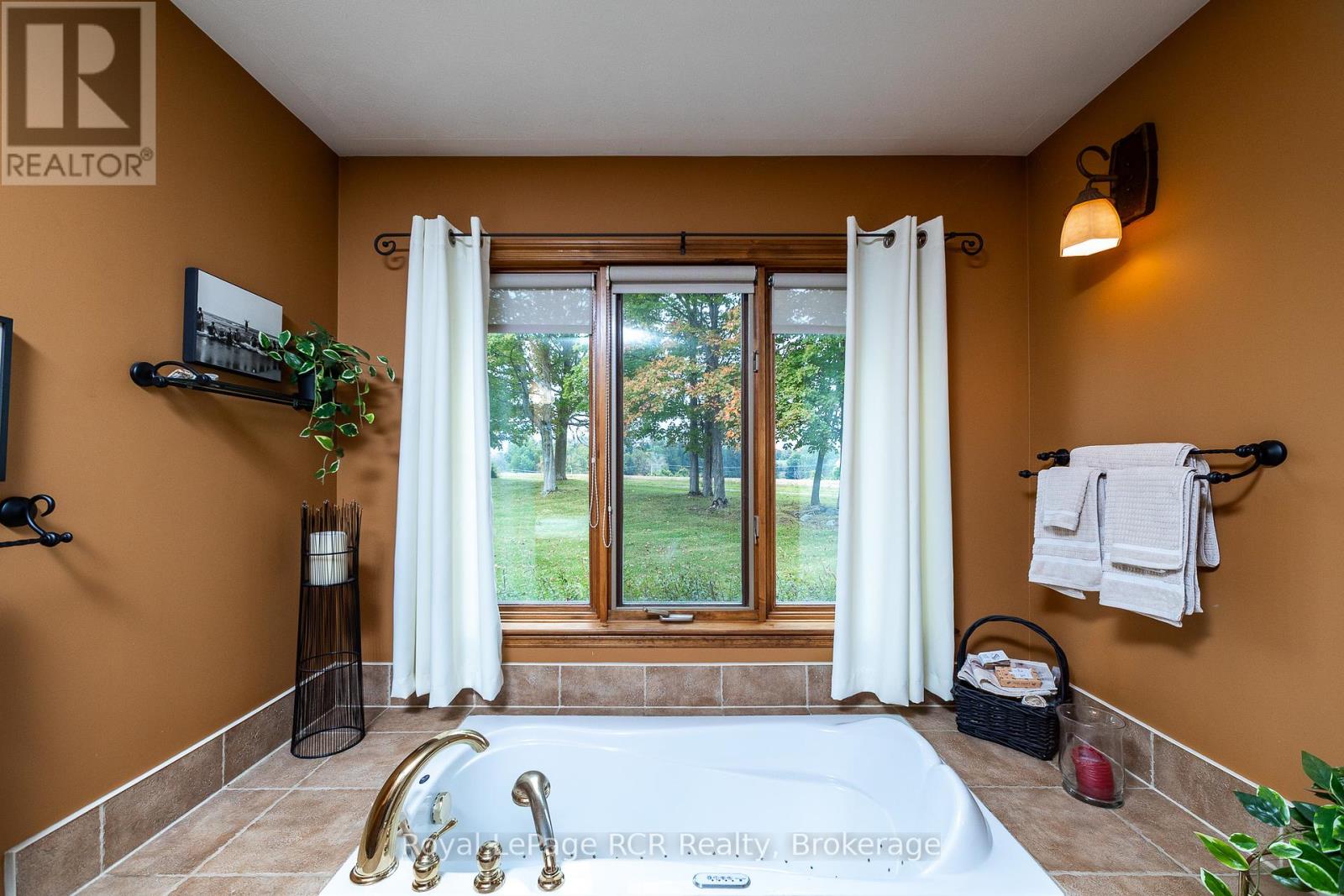 126010 13th Sideroad, Meaford, Ontario  N4L 1W6 - Photo 32 - X12426927
