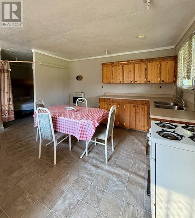 428 Eagle Nest Rd, Nakina, Ontario  P0T 2H0 - Photo 8 - TB252308