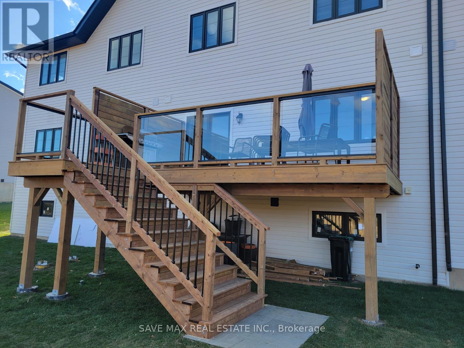44 Lahey Crescent, Penetanguishene, Ontario  L9M 0W1 - Photo 25 - S12426704