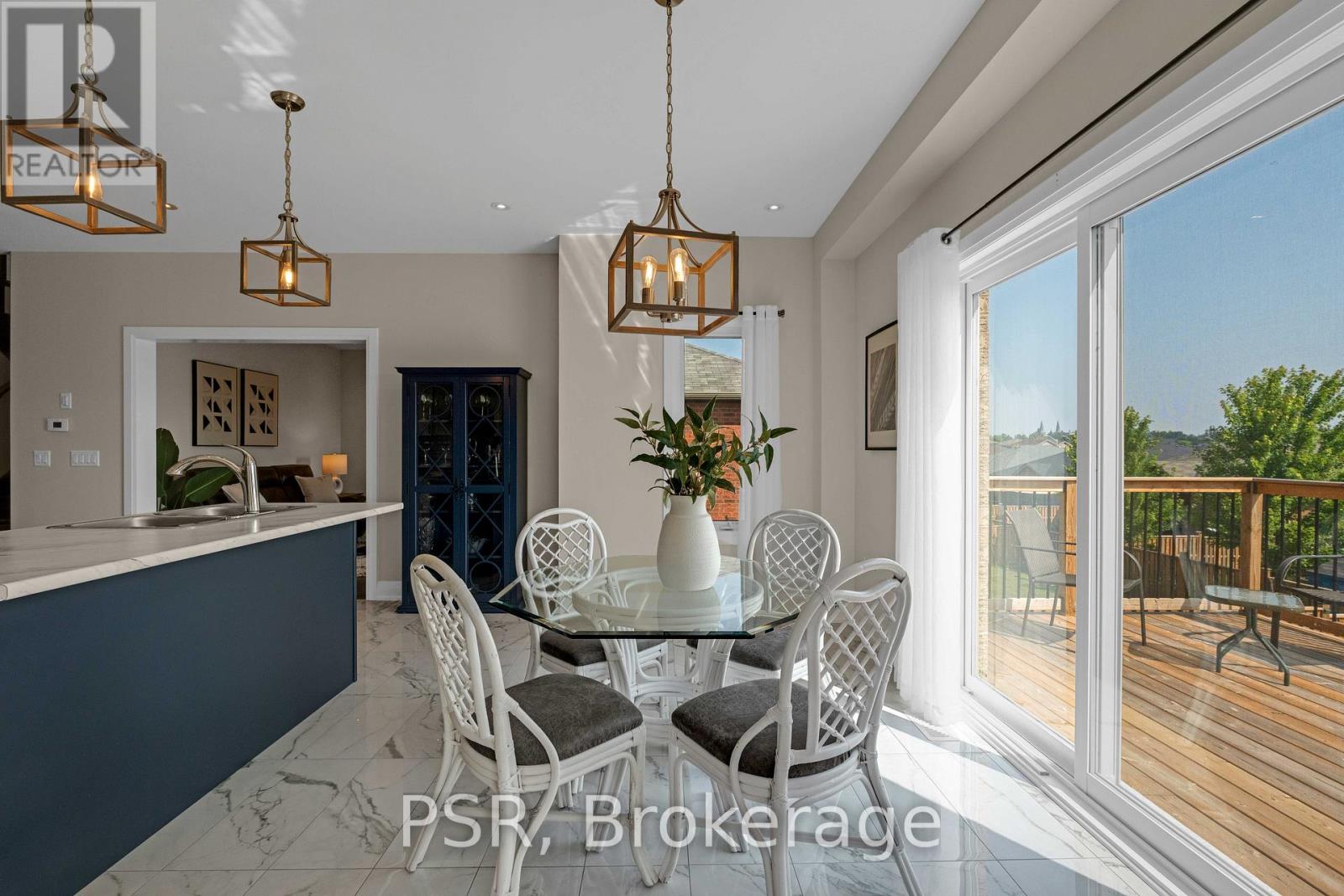 16 Hewson Street, Penetanguishene, Ontario  L9M 0V7 - Photo 14 - S12426733