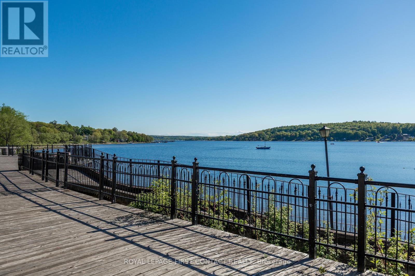 11 Broad Street, Penetanguishene, Ontario  L9M 1E9 - Photo 46 - S12426762