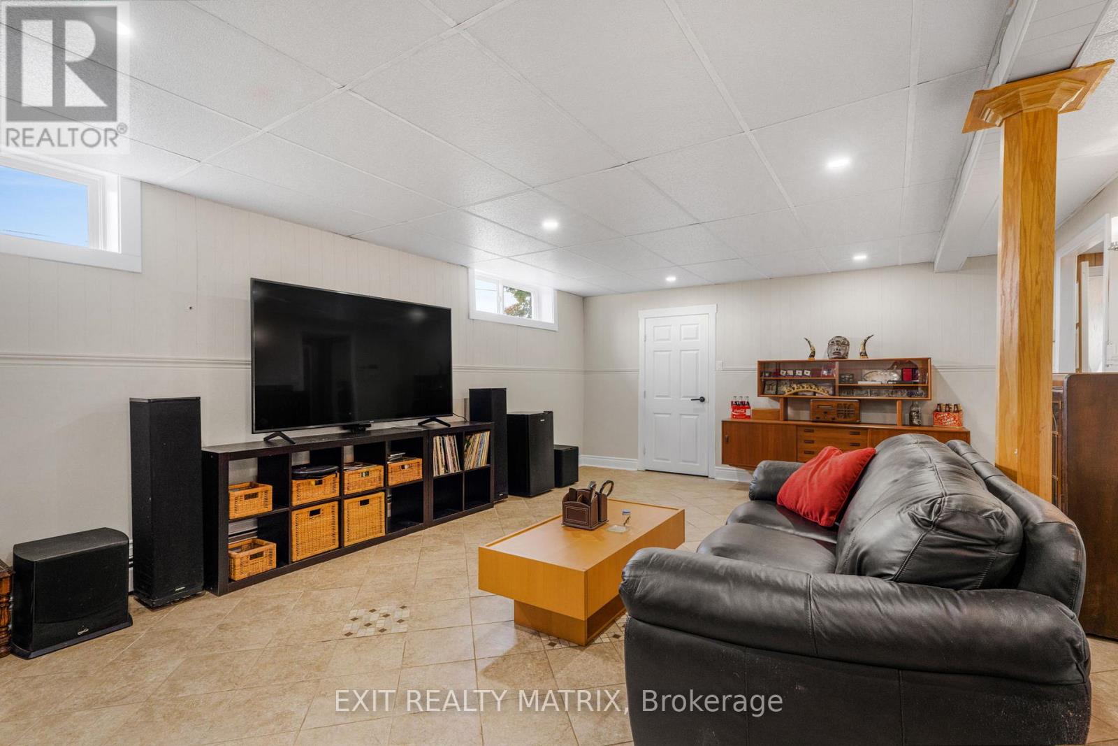 1895 Clark Road, Clarence-Rockland, Ontario  K4K 1K7 - Photo 25 - X12426890
