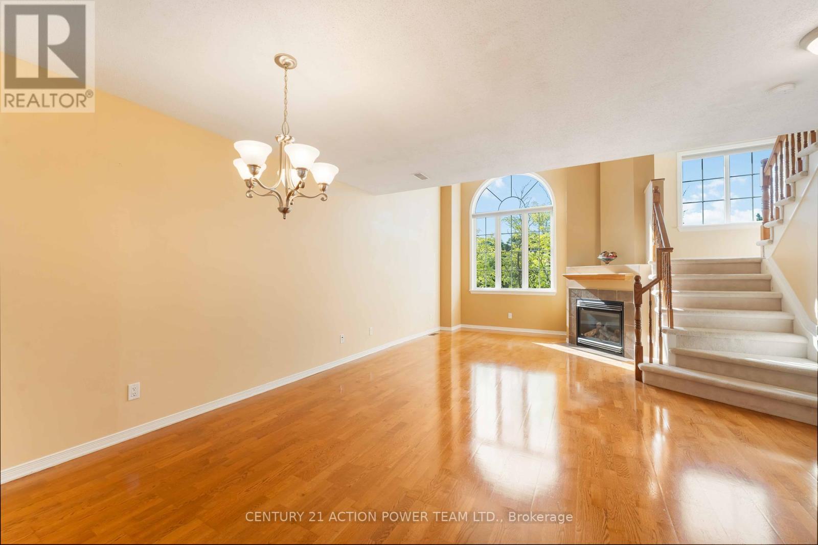 13 - 123 Gatestone Private, Ottawa, Ontario  K1J 1K5 - Photo 4 - X12426913
