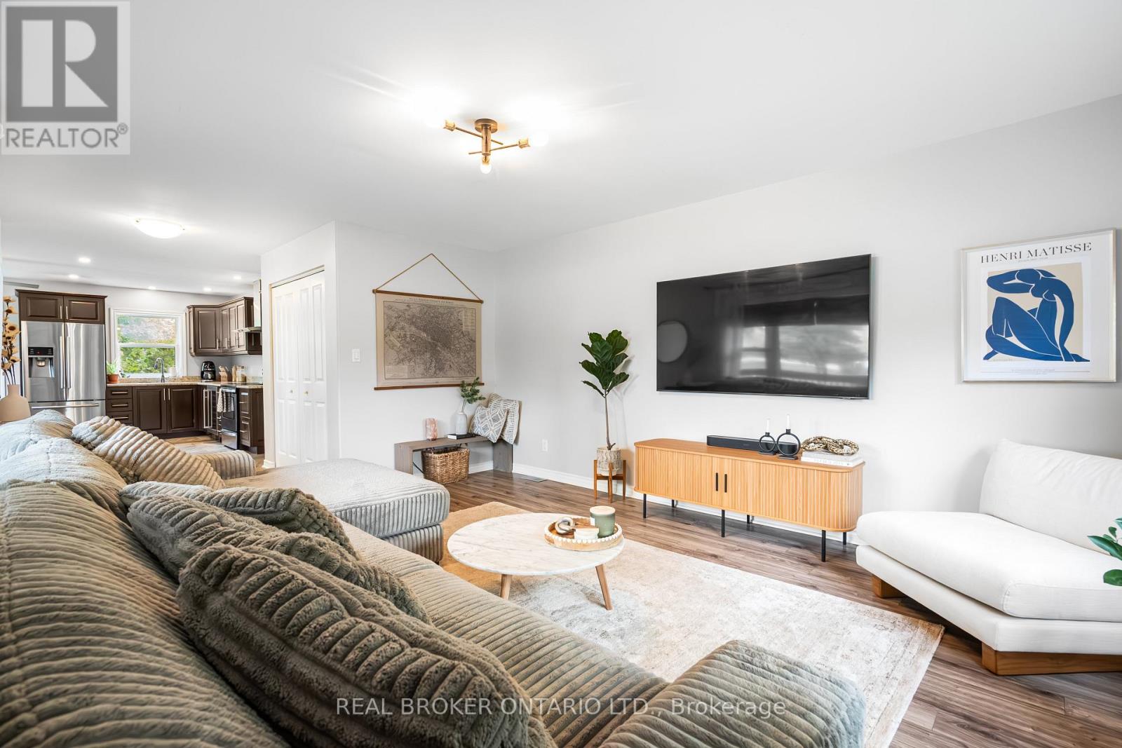 60 Union Street, Smiths Falls, Ontario  K7A 4S7 - Photo 18 - X12426929