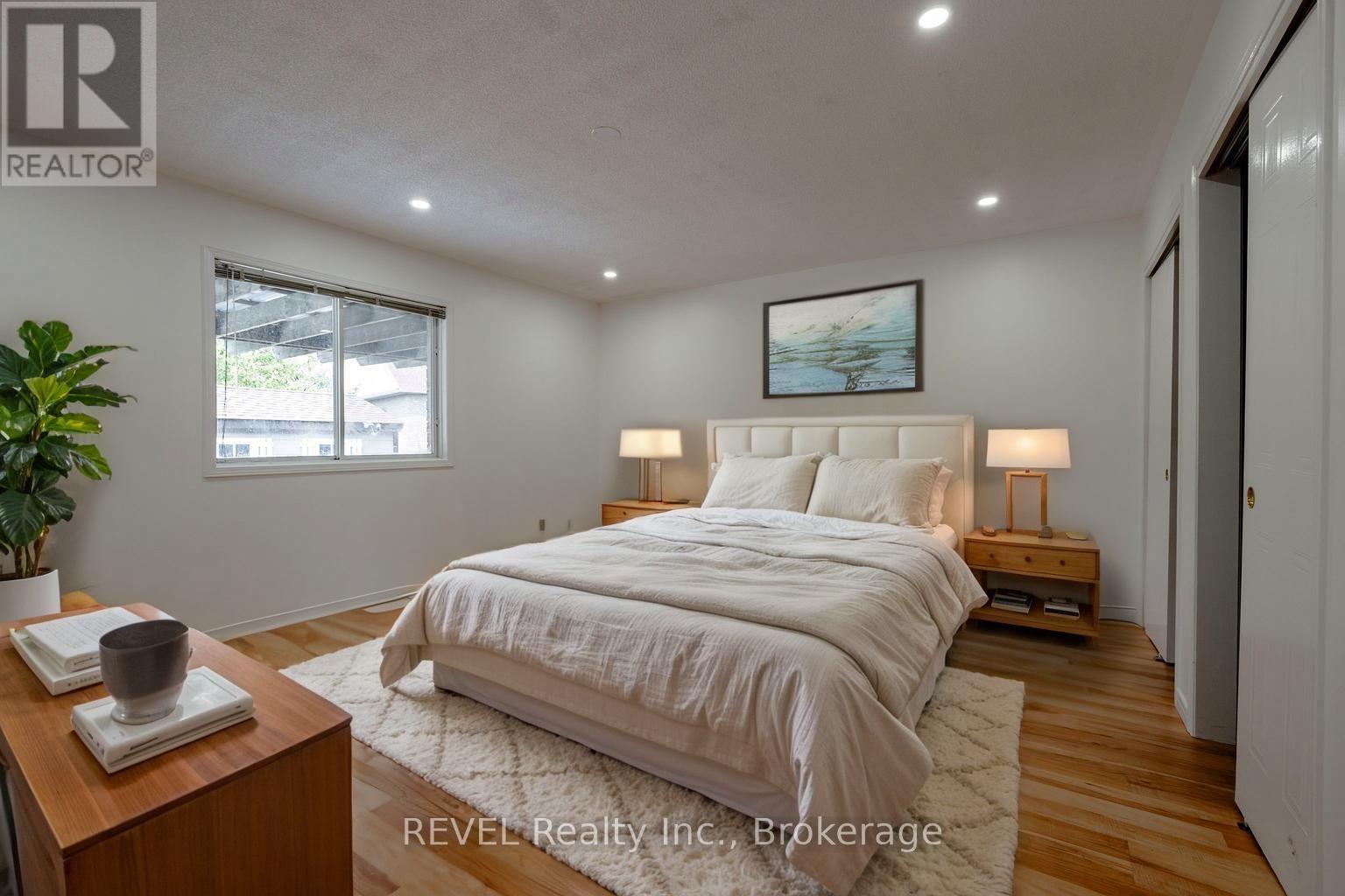 35 Summers Drive, Thorold (Confederation Heights), Ontario  L2V 4Z9 - Photo 13 - X12426925