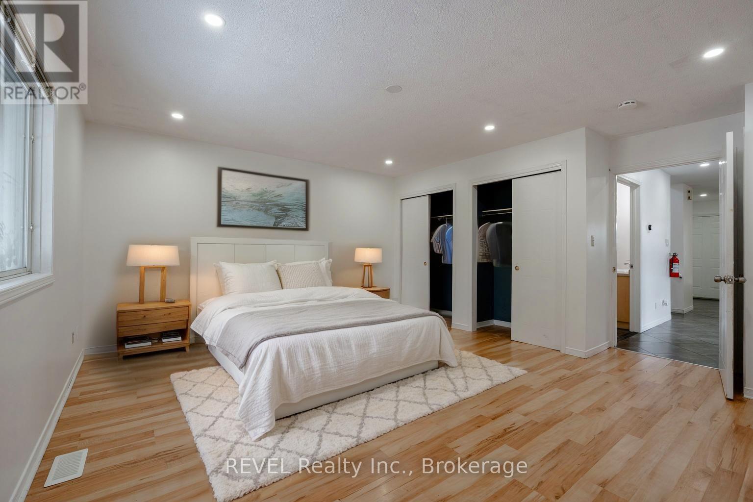 35 Summers Drive, Thorold (Confederation Heights), Ontario  L2V 4Z9 - Photo 33 - X12426925