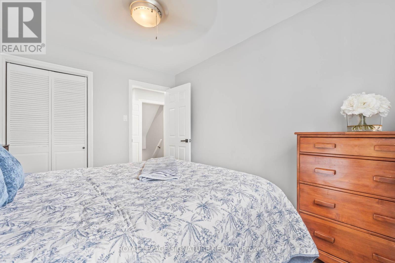 9 Faludon Drive, Halton Hills, Ontario  L7G 1H6 - Photo 27 - W12426752