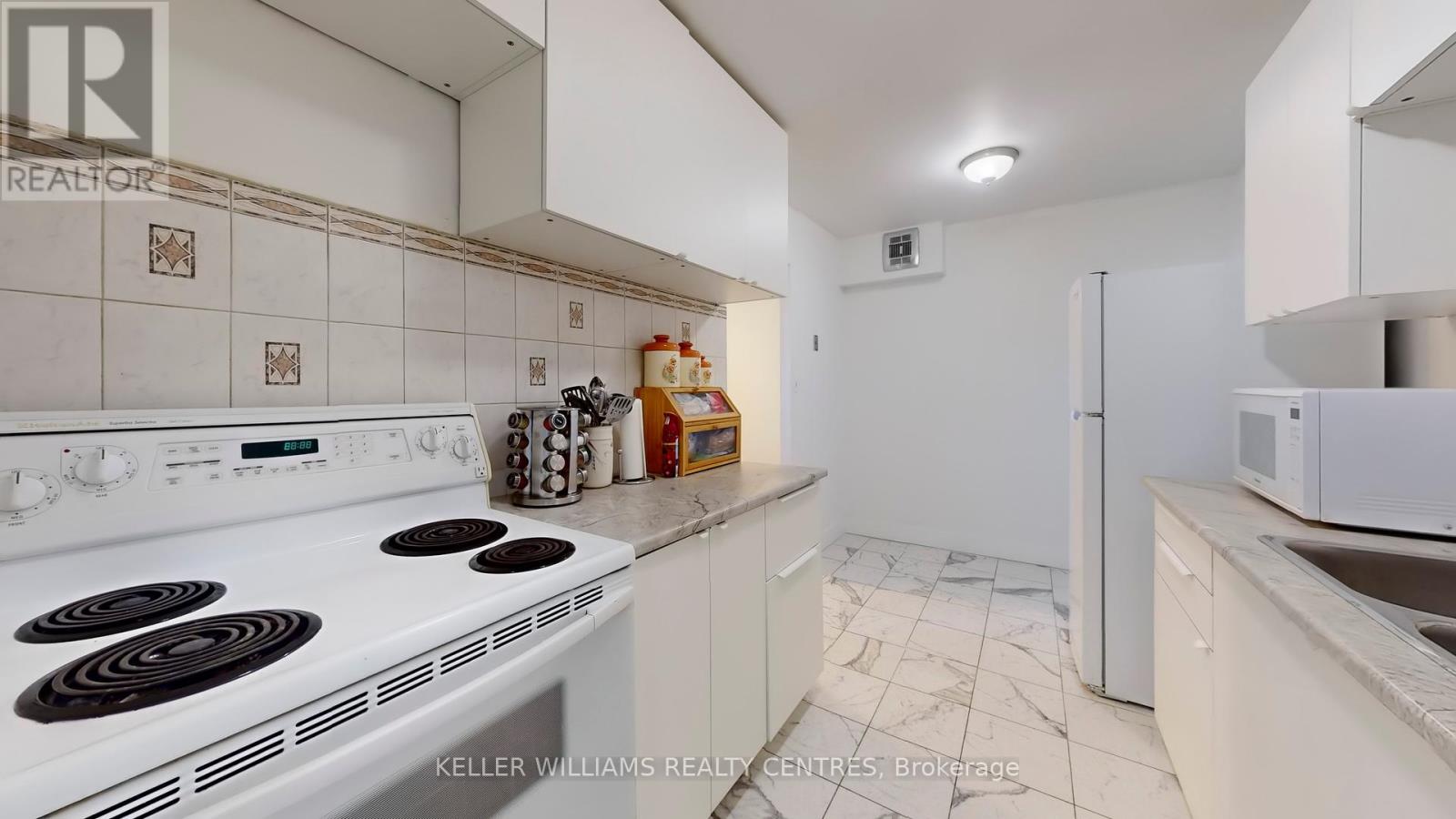 1107 - 345 Driftwood Avenue, Toronto, Ontario  M3N 2P4 - Photo 19 - W12426763