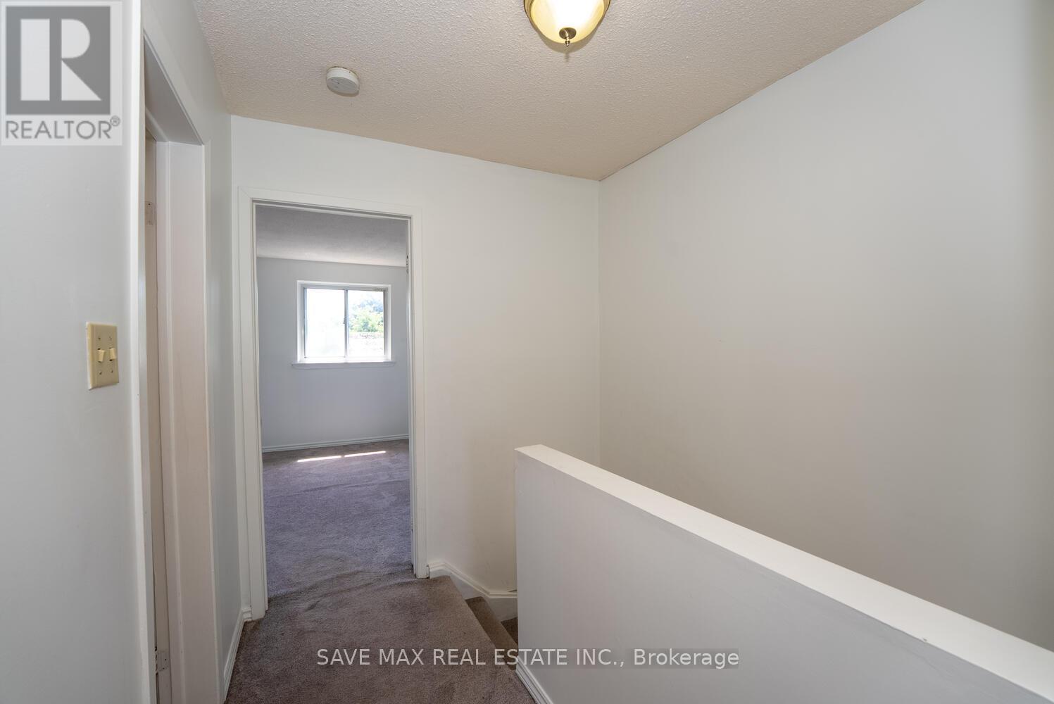 62 Moregate Crescent, Brampton, Ontario  L6S 3K9 - Photo 14 - W12426785