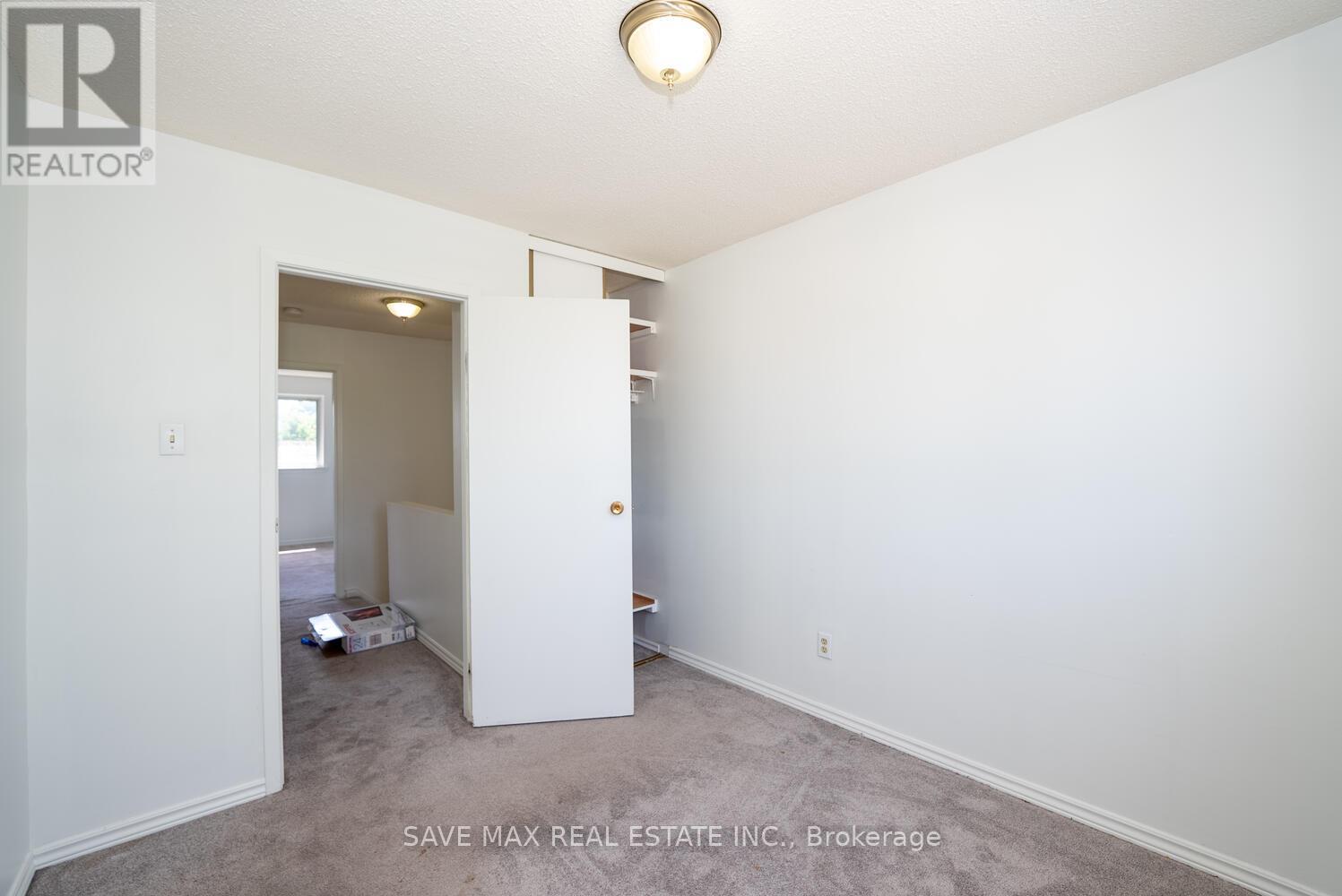 62 Moregate Crescent, Brampton, Ontario  L6S 3K9 - Photo 23 - W12426785