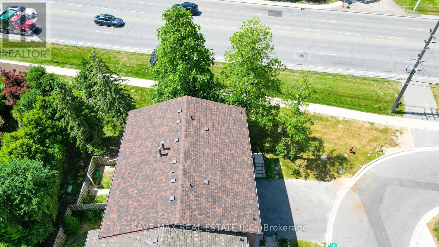62 Moregate Crescent, Brampton, Ontario  L6S 3K9 - Photo 45 - W12426785