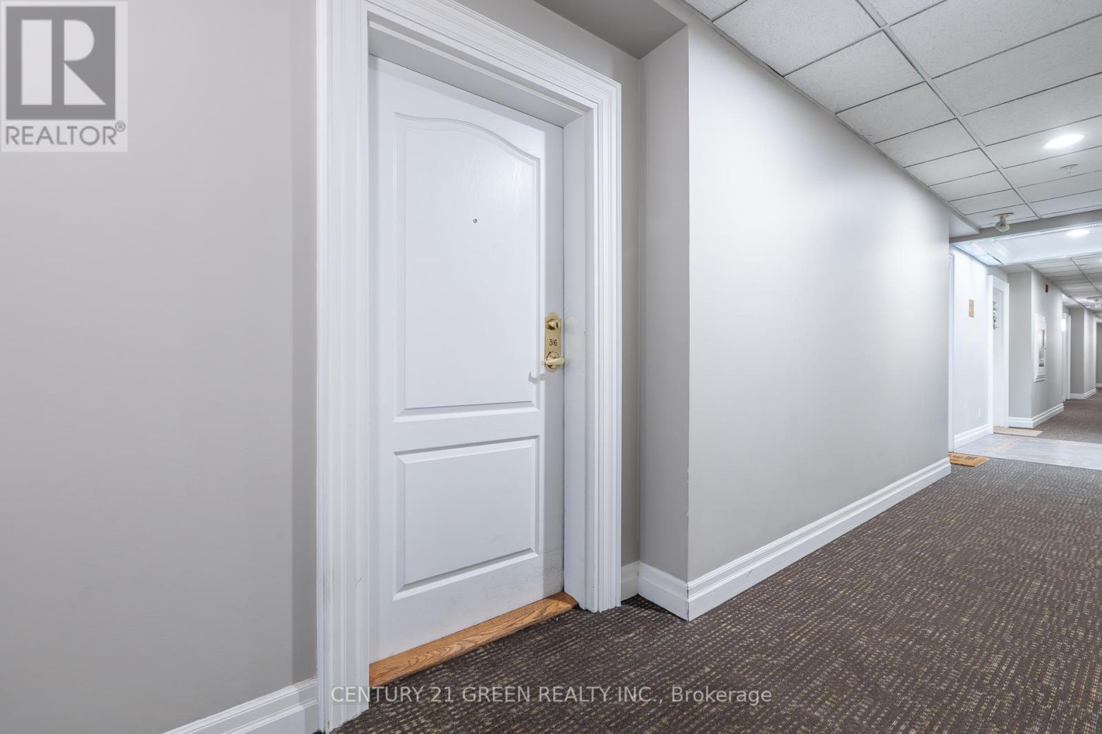 316 - 3531 Lake Shore Boulevard W, Toronto, Ontario  M8W 1P4 - Photo 3 - W12426820