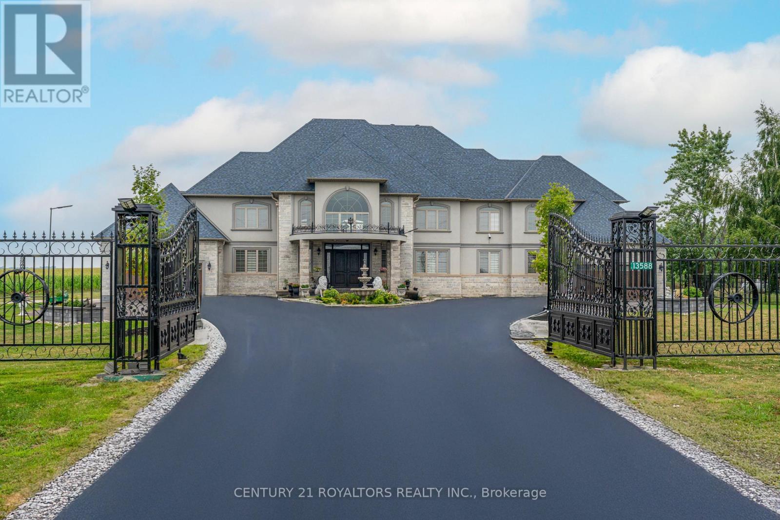 13588 Airport Road, Caledon, Ontario  L7C 2W4 - Photo 2 - W12426832
