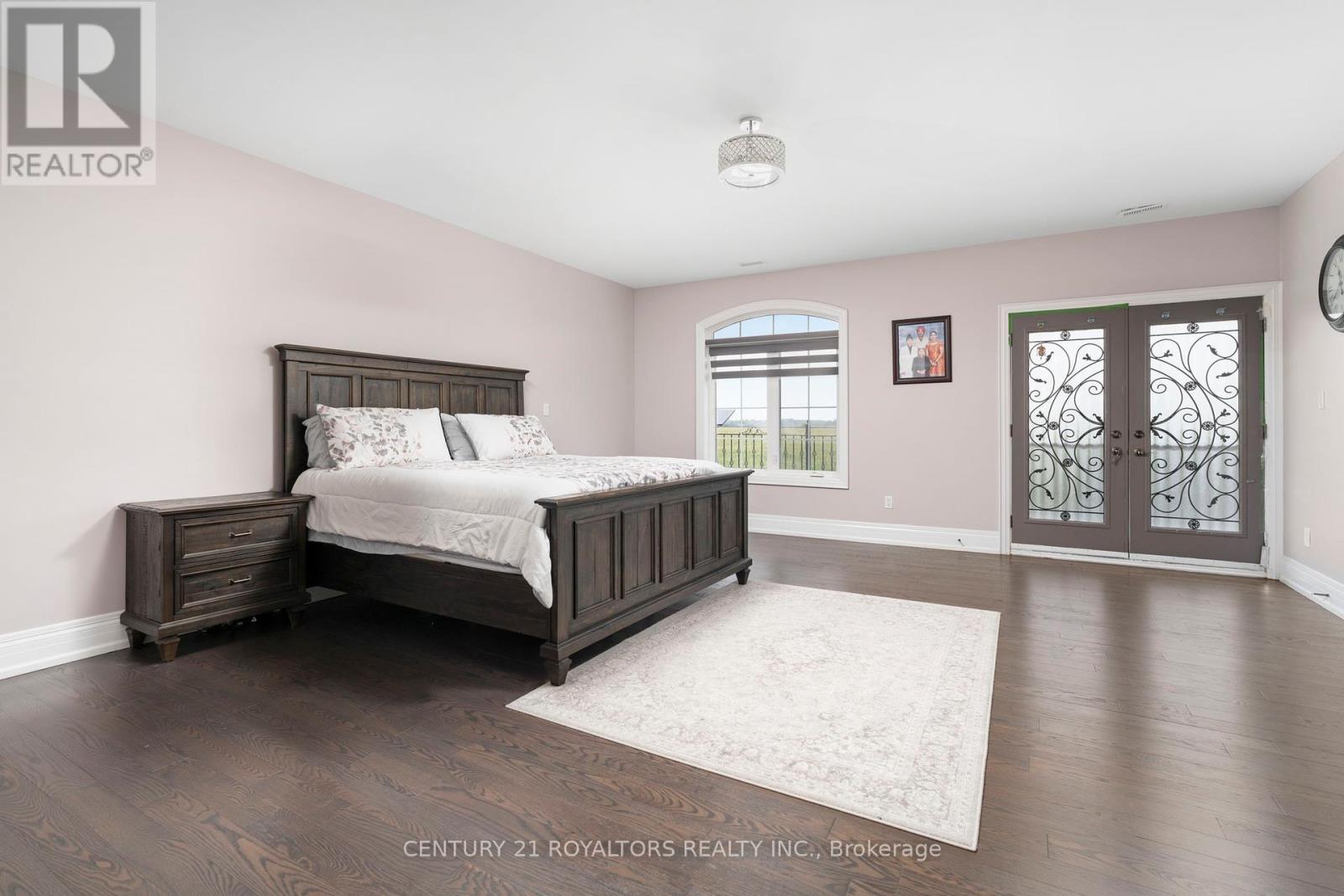 13588 Airport Road, Caledon, Ontario  L7C 2W4 - Photo 23 - W12426832