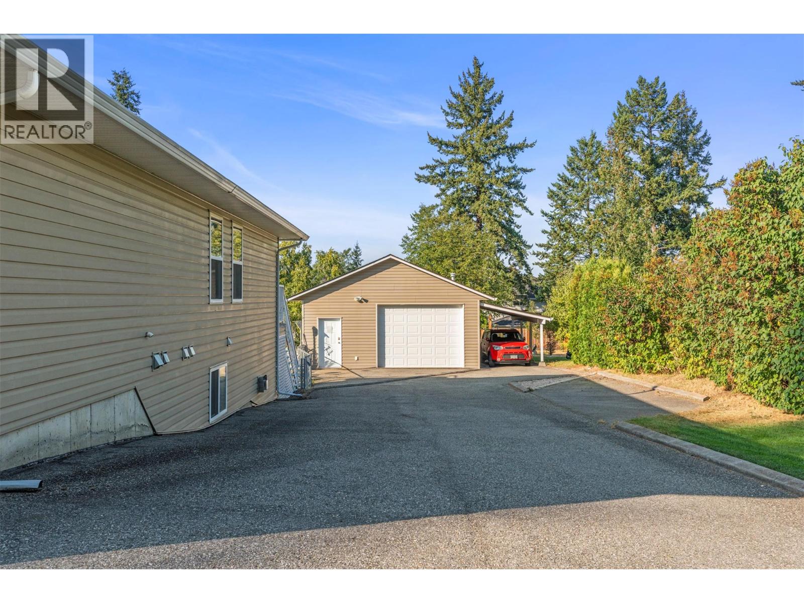 3396 Lockhart Drive, Spallumcheen, British Columbia  V4Y 0S7 - Photo 44 - 10360208