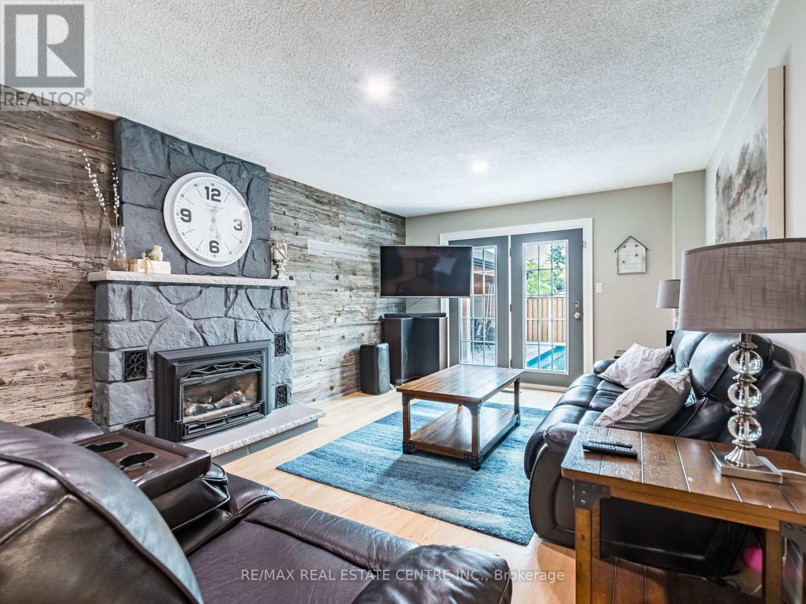 678 Harrison Road, Milton, Ontario  L9T 4S9 - Photo 15 - W12424271