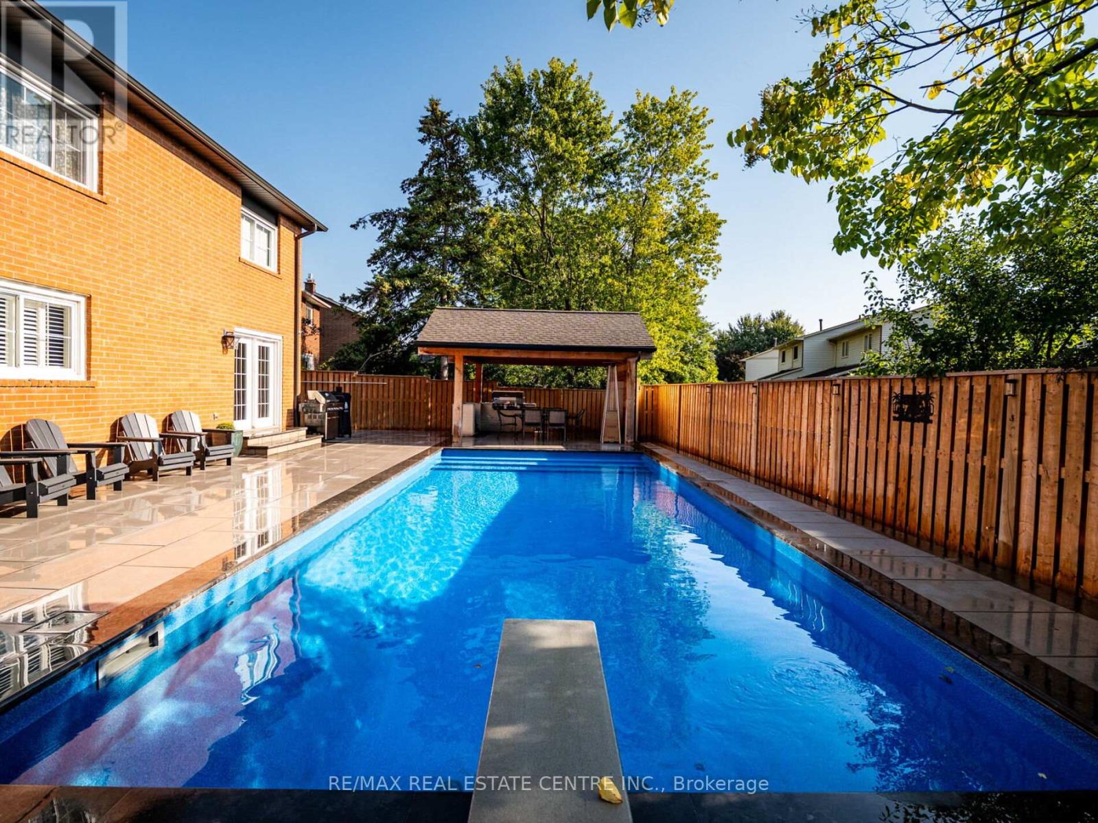 678 Harrison Road, Milton, Ontario  L9T 4S9 - Photo 34 - W12424271